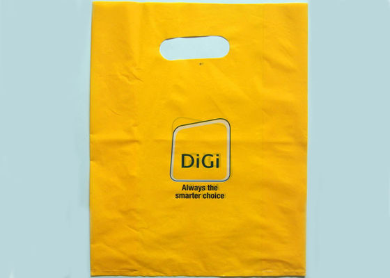 กระเป๋าสินค้าพลาสติกแบบกำหนดเอง 50mic, ถุงช้อปปิ้งพลาสติกพร้อมหูหิ้ว